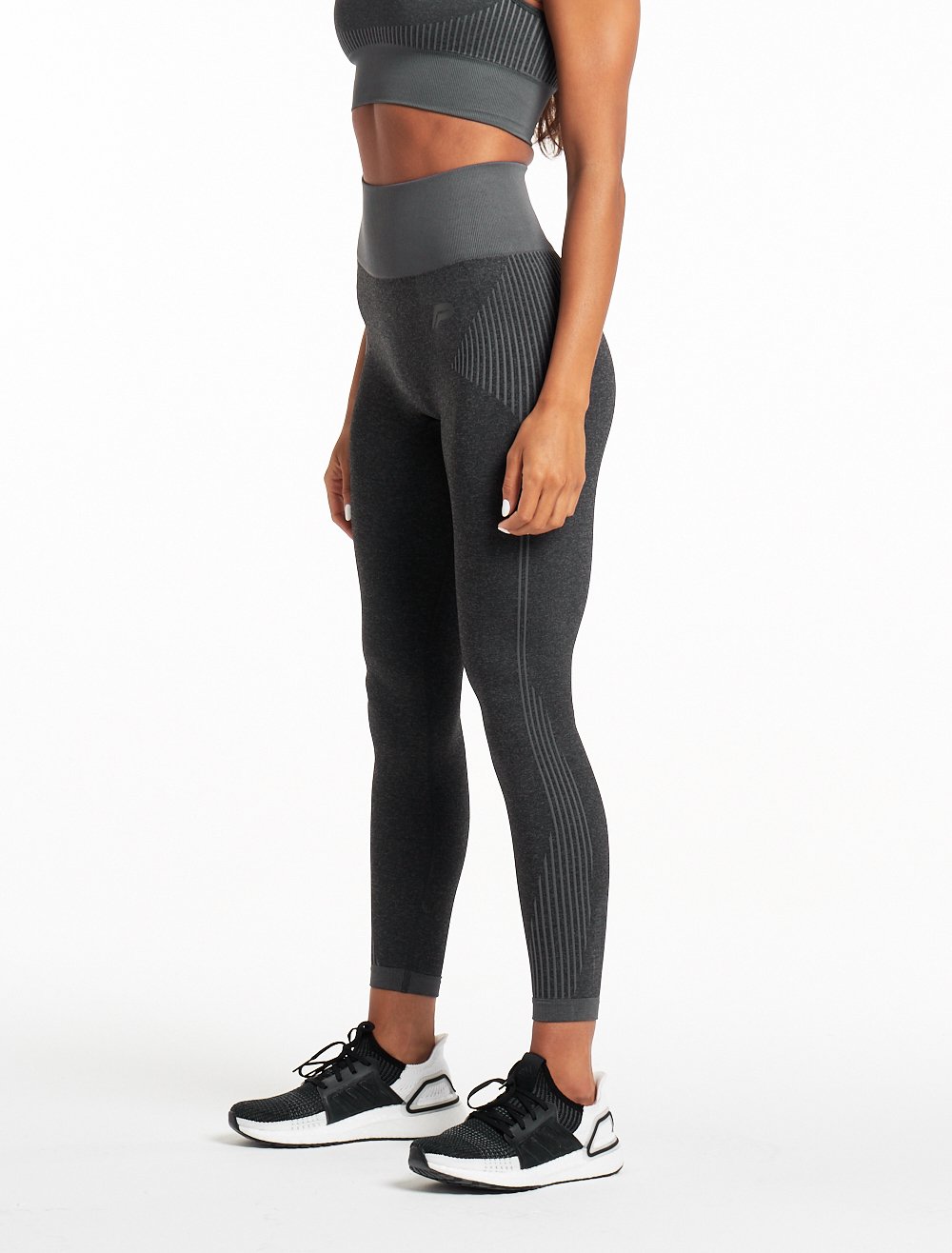 ADAPT Seamless Leggings / Black.Charcoal Pursue Fitness 1