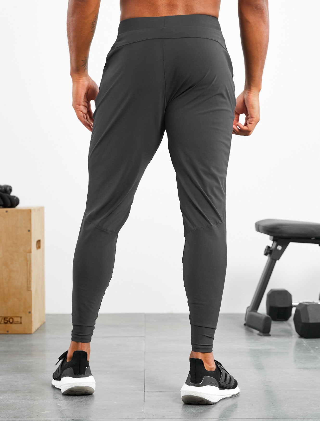 Hybrid Agility Joggers / Onyx Grey Pursue Fitness 2