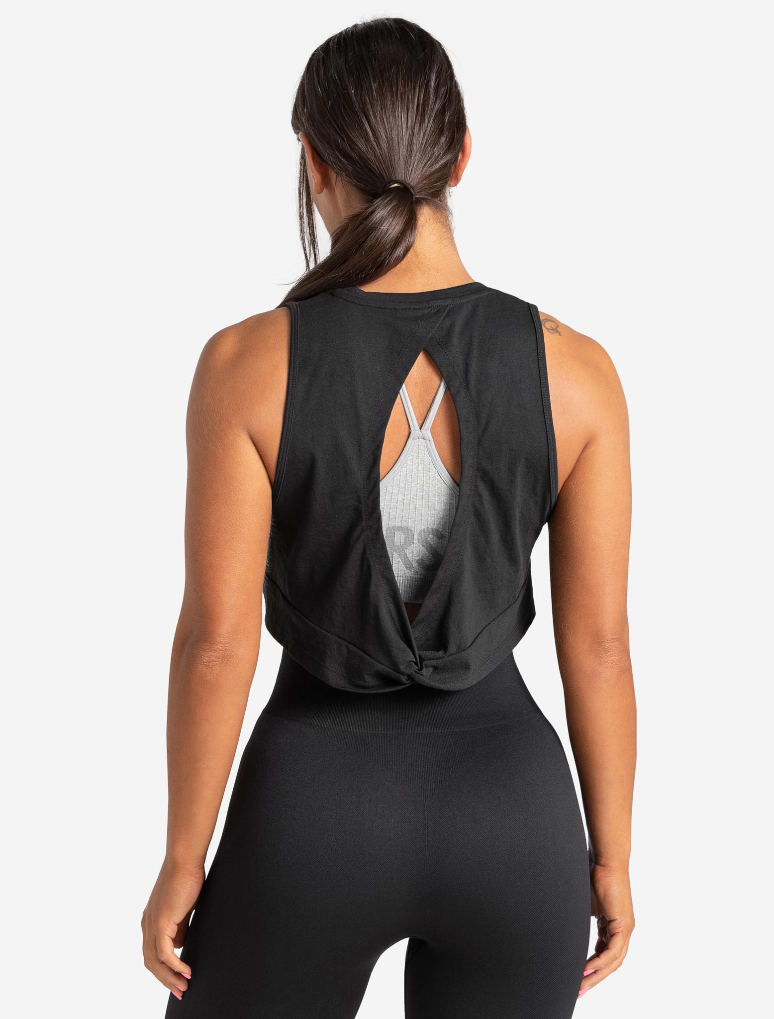 Knot Back Crop Tank / Black Pursue Fitness 2