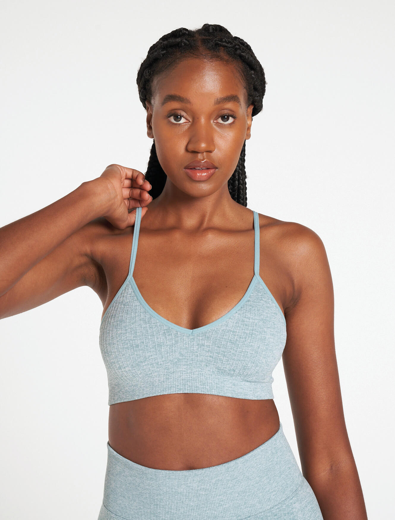 Lounge Seamless Sports Bra / Sky Blue Pursue Fitness 1