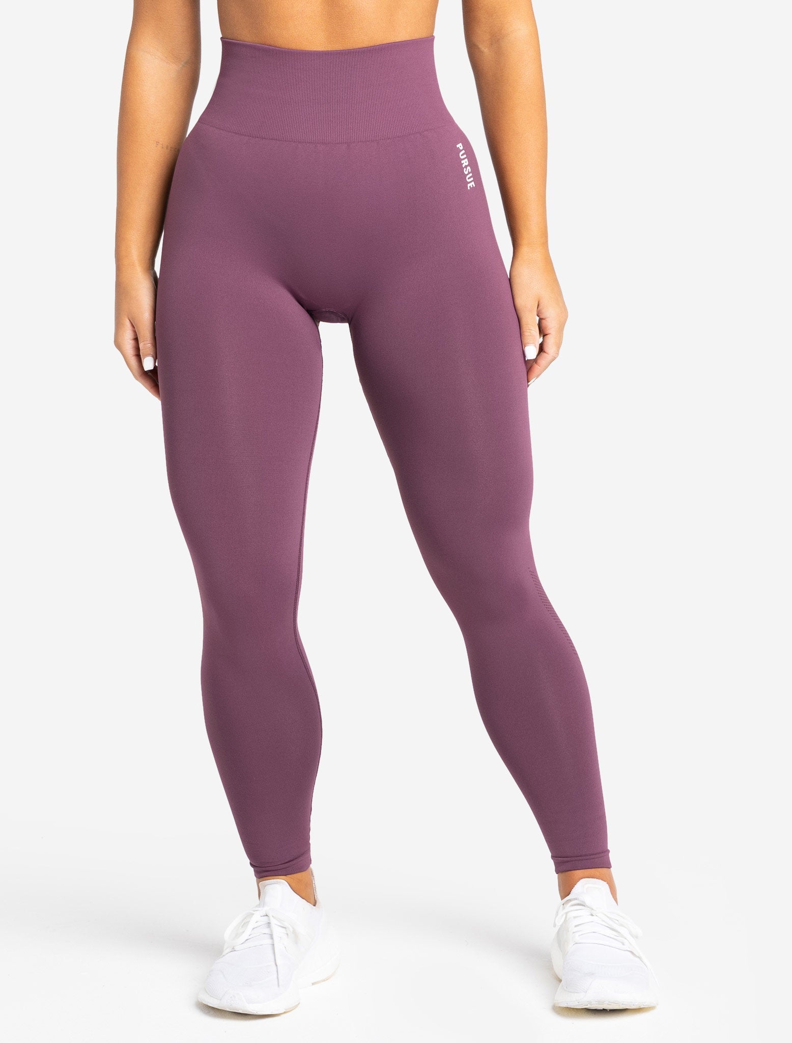 Move Seamless Leggings / Plum Pursue Fitness 2