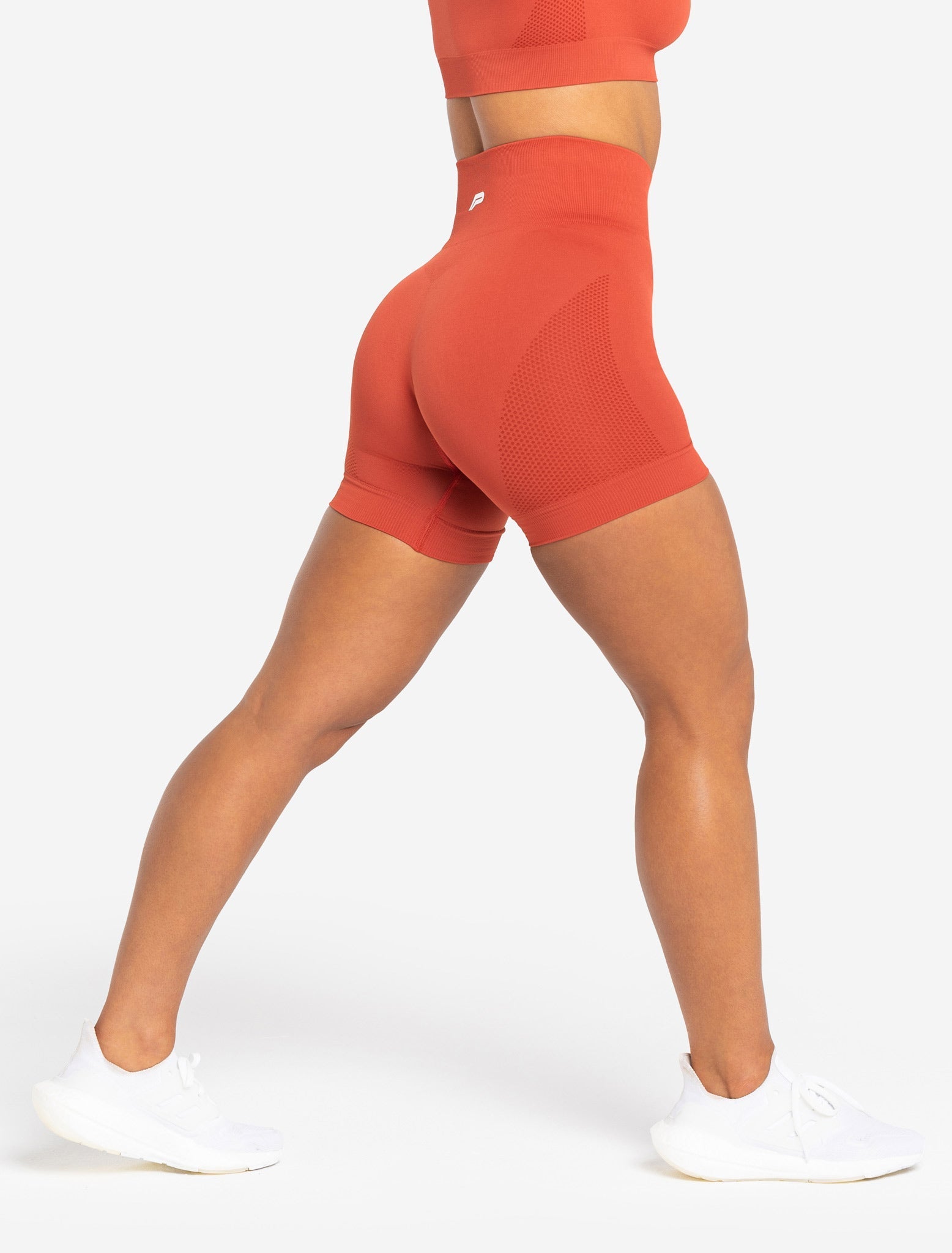 Move Seamless Shorts / Burnt Red Pursue Fitness 1