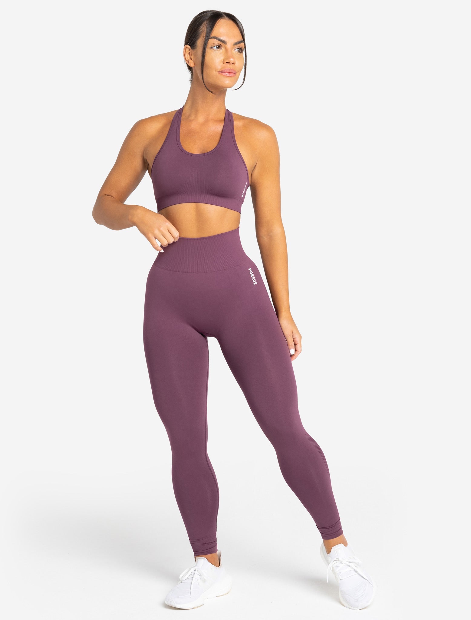 Move Seamless Sports Bra / Plum Pursue Fitness 2