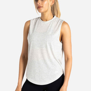 Oversized Graphic Tank / Light Grey Pursue Fitness 2