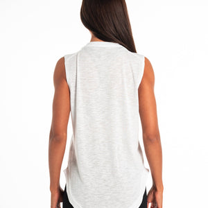 Oversized Over-Vest / White Pursue Fitness 2