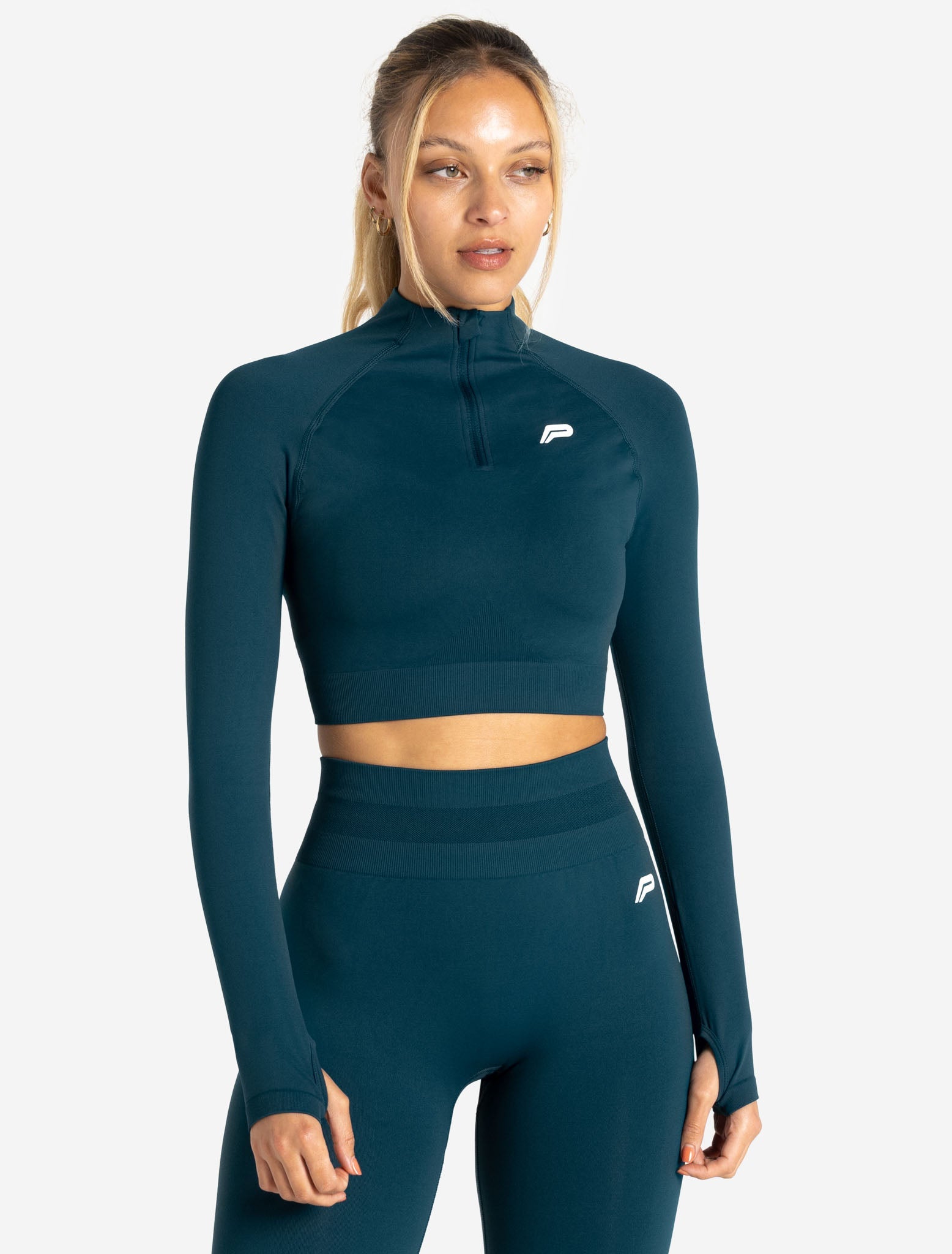 Scrunch Seamless Crop ½ Zip / Dark Teal Pursue Fitness 1