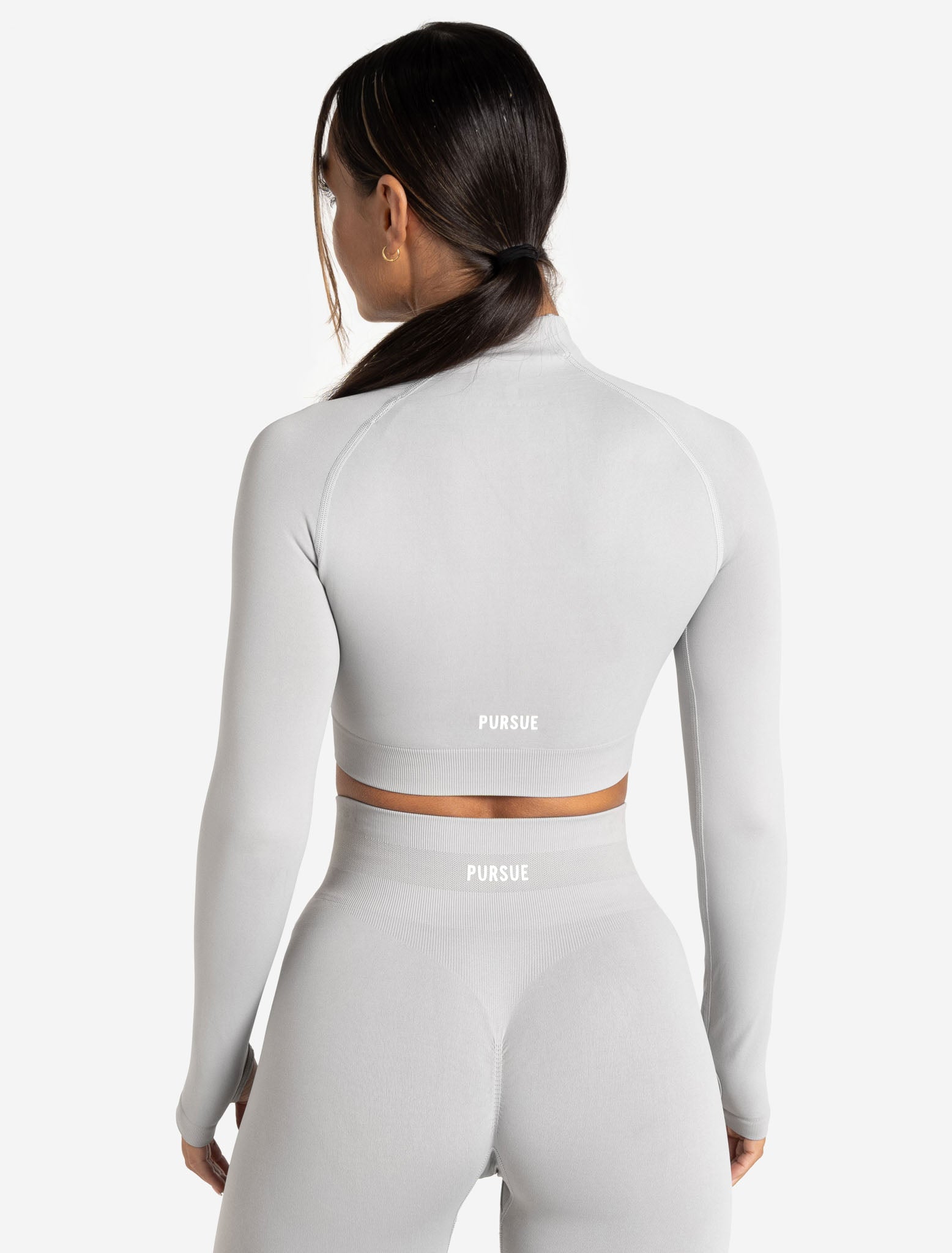 Scrunch Seamless Crop ½ Zip / Grey Pursue Fitness 2