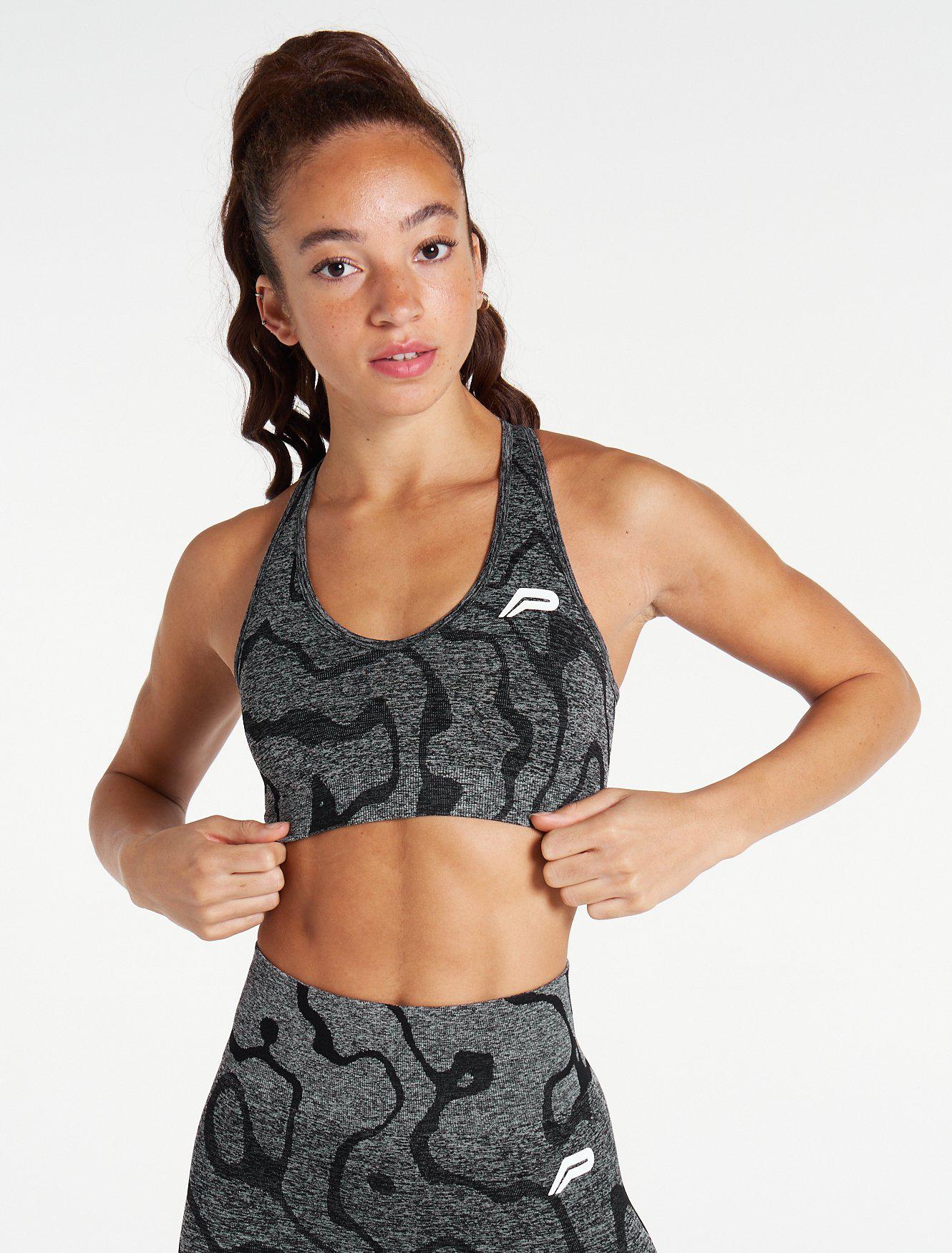 Sustainable Seamless Sports Bra / Black Pursue Fitness 1