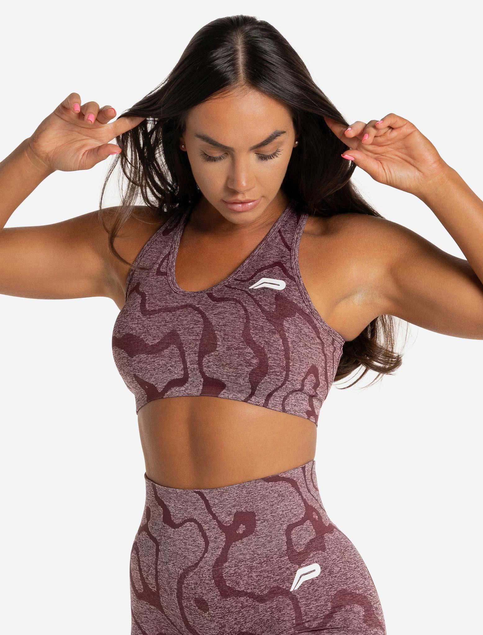 Sustainable Seamless Sports Bra / Burgundy Pursue Fitness 1